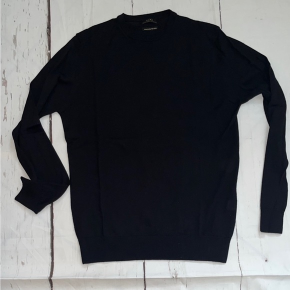 Zara Men’s 100% Extrafine Wool Medium Black Crew Neck sweater - Picture 1 of 3